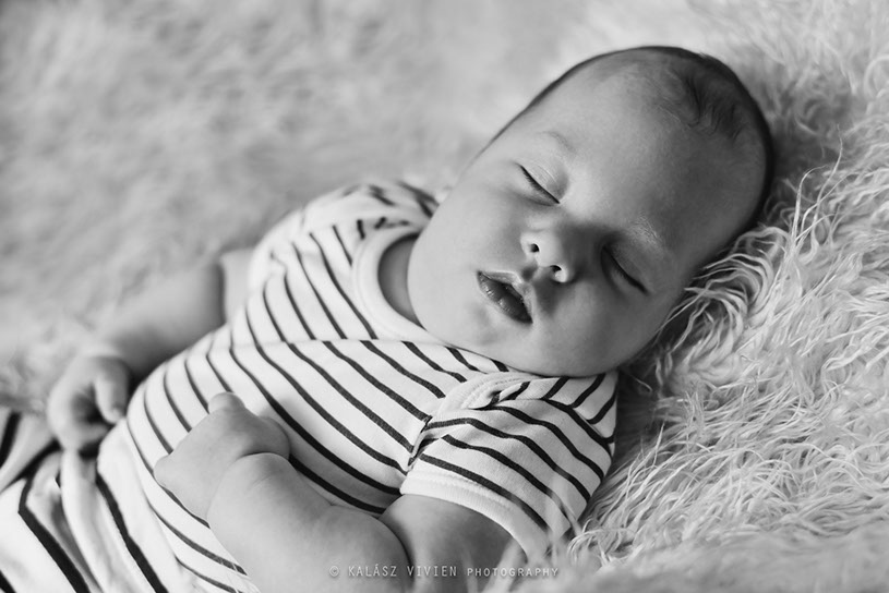 baba, három hónapos, kisfiú, szunyókálás, fotózás